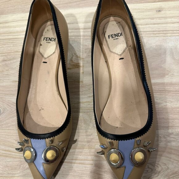 Fendi Nude Flat with silver heel - Picture 3 of 9